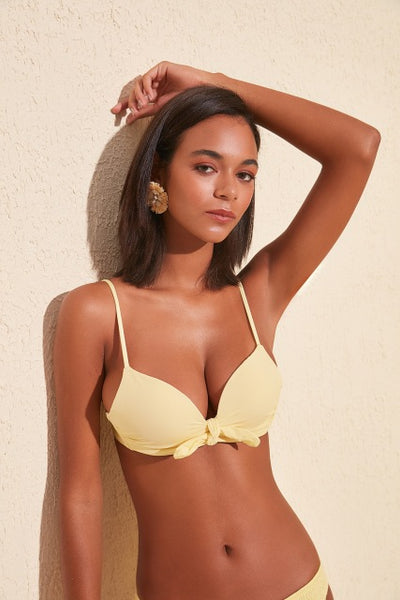 Trendyol Push Up Front Lacing Detailed Bikini Top TBESS20BU0261